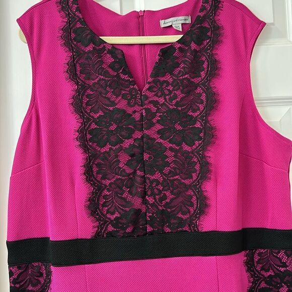 Danny and Nicole size 20 W sleeveless fuchsia with black lace dress - Picture 2 of 9